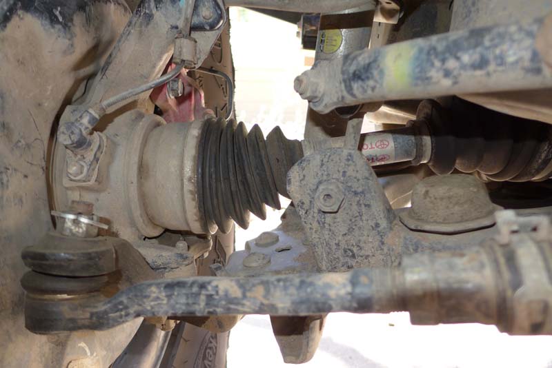 Retrofit 2001-2004 Toyota Tacoma Sway Bar on 1996-2002 Toyota 4Runner